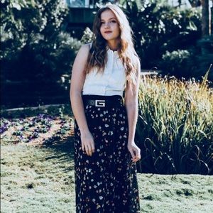 Meet your Posher, Lana